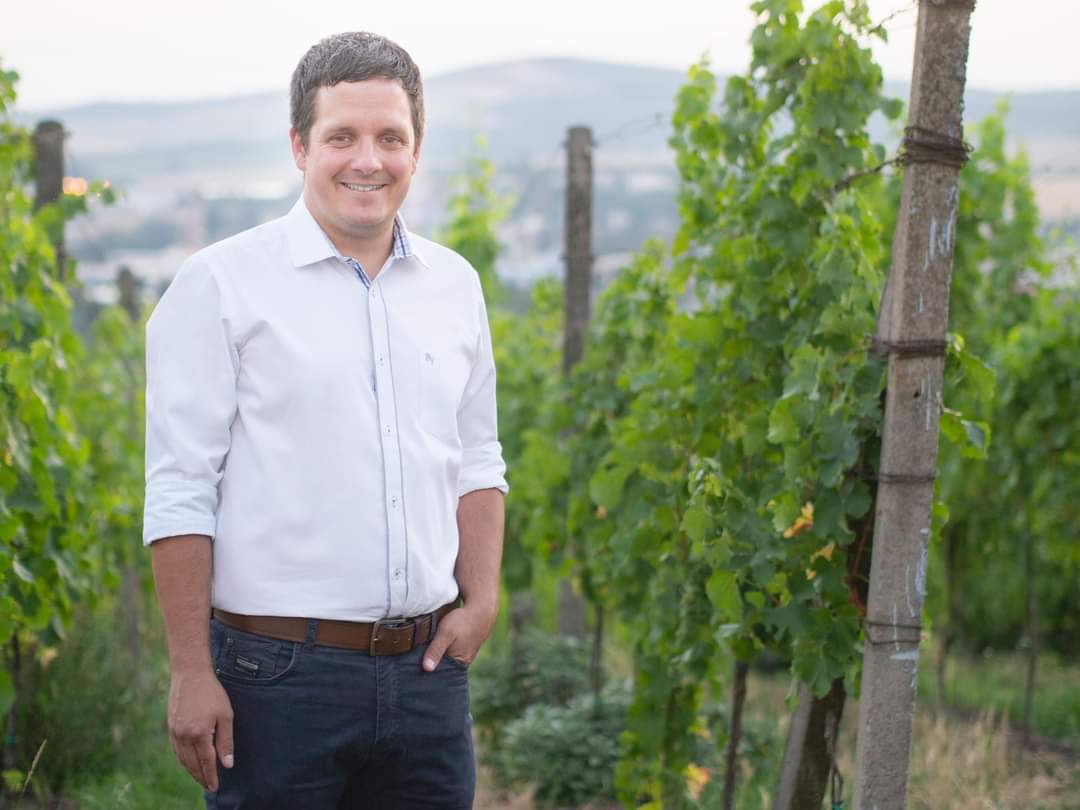 hasič a vinař, zastupitel za Pro Kyjov