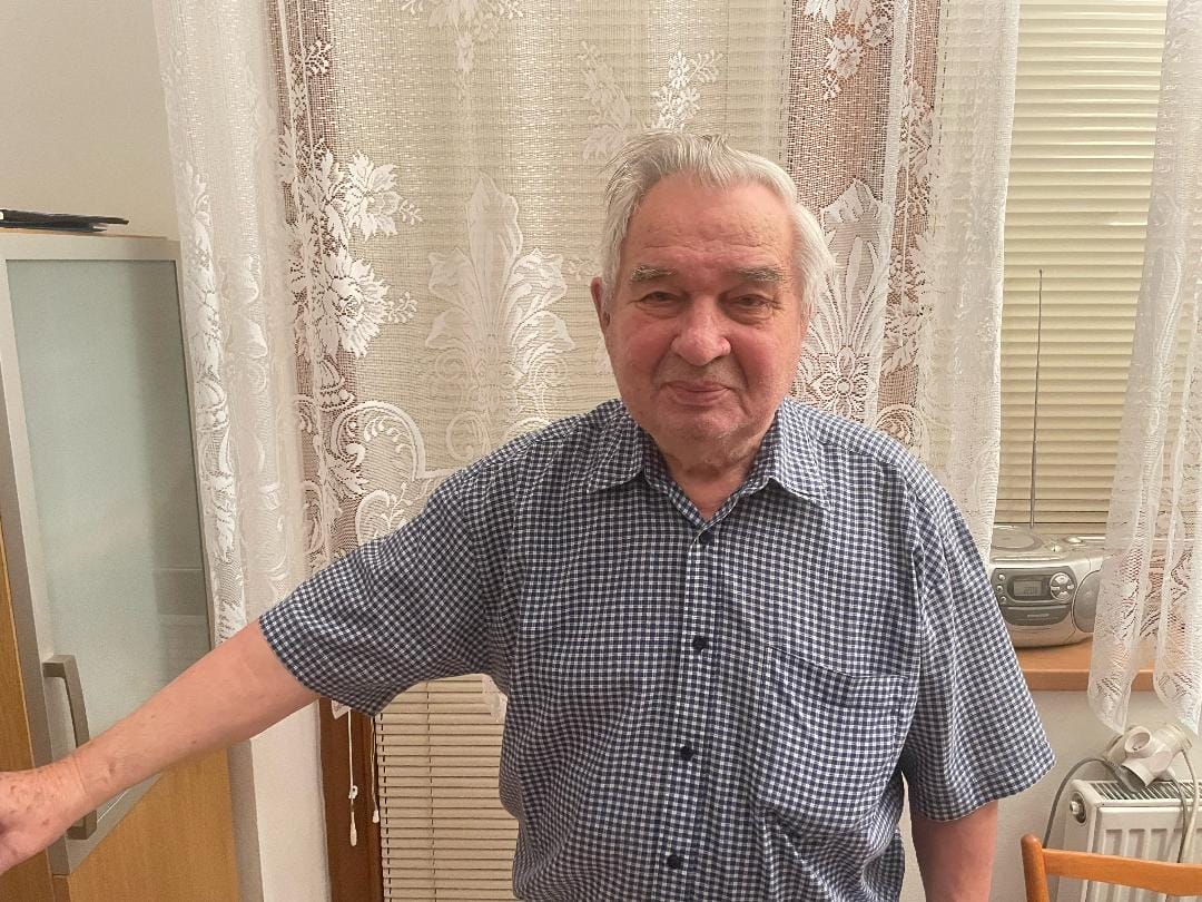 Snažil jsem se nebýt lhostejný